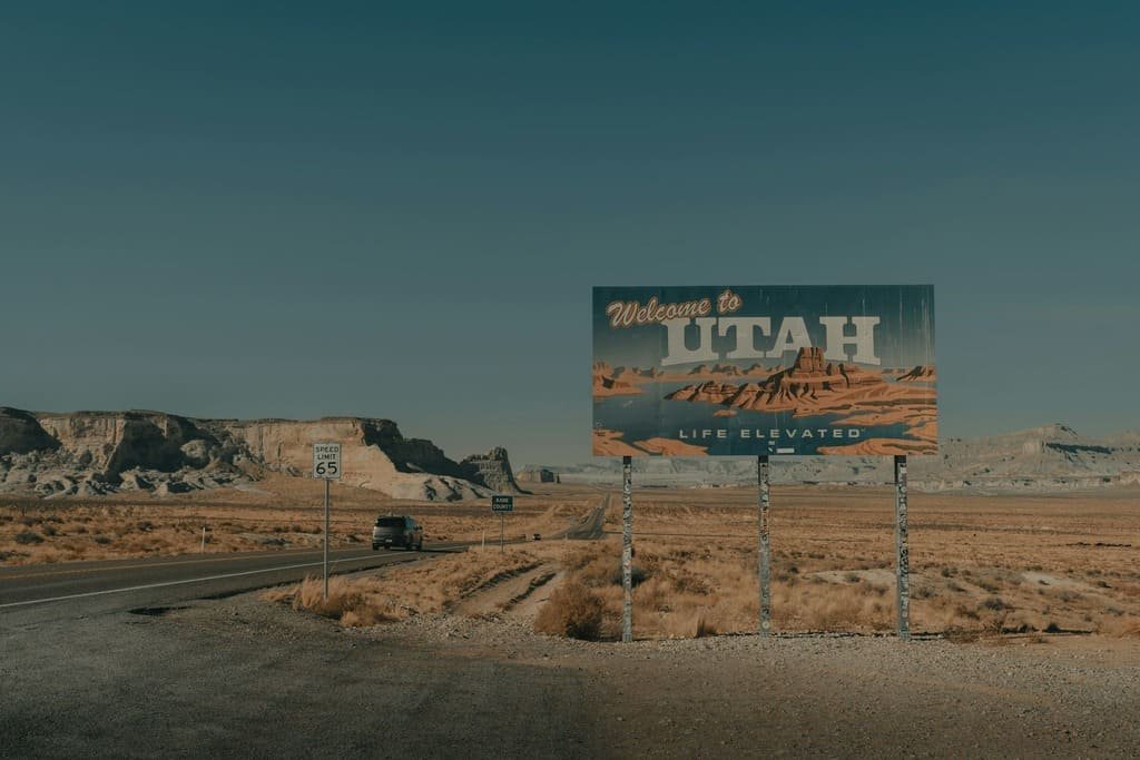 Utah Mighty 5 Road Trip Guide: National Parks Route & Itinerary