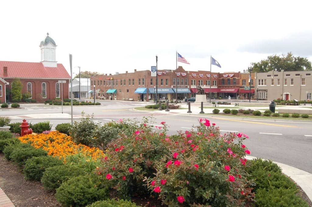 Lincoln Heritage Scenic Highway Road Trip: The Complete Route Guide photo 2